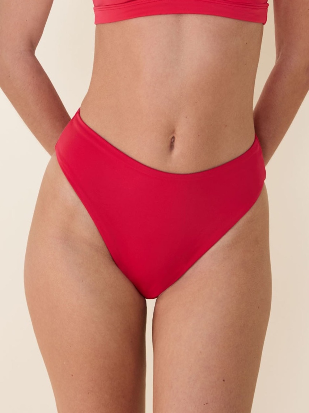Andie The 90s High Waist Bikini Bottom - Eco Nylon - Cherry Red Size MCHERRY RED